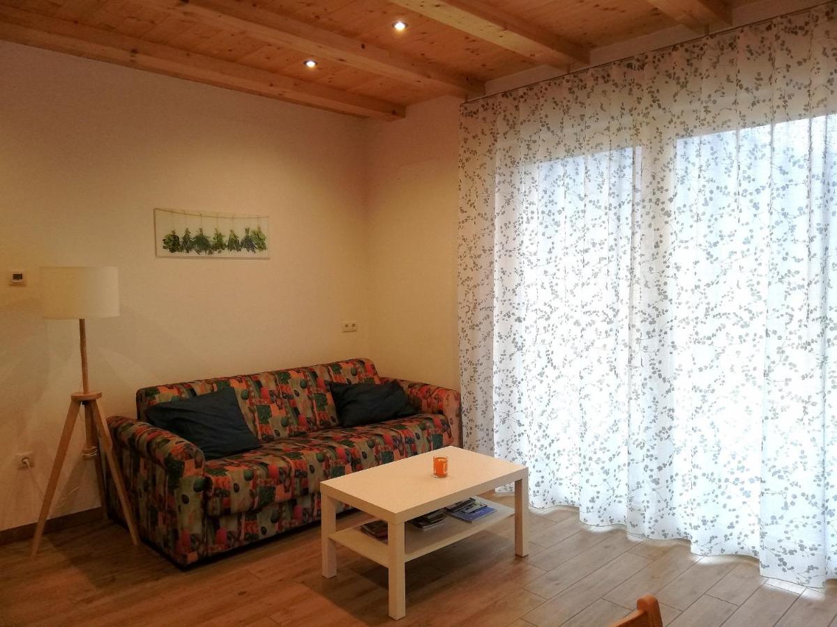Gisshuebelhof Apartment Андриан Екстериор снимка