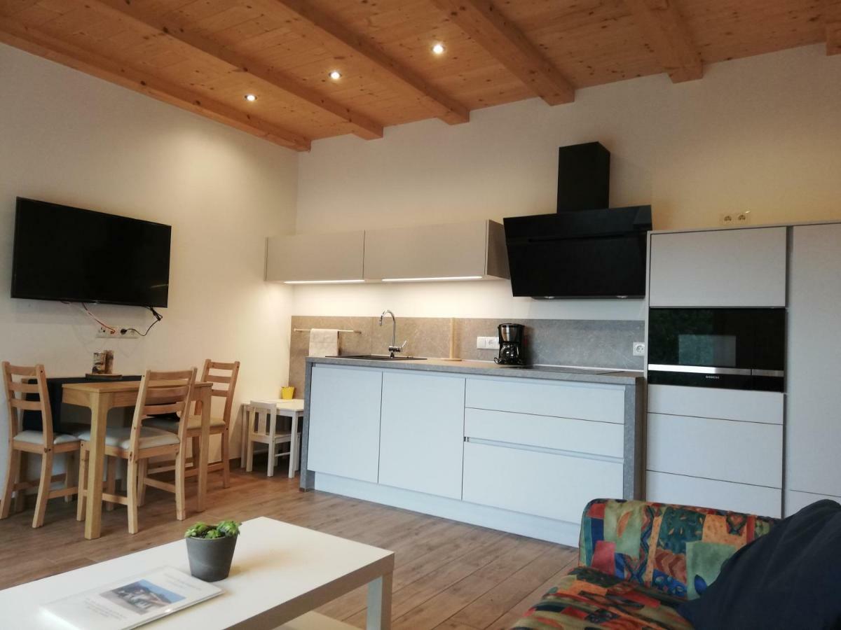 Gisshuebelhof Apartment Андриан Екстериор снимка